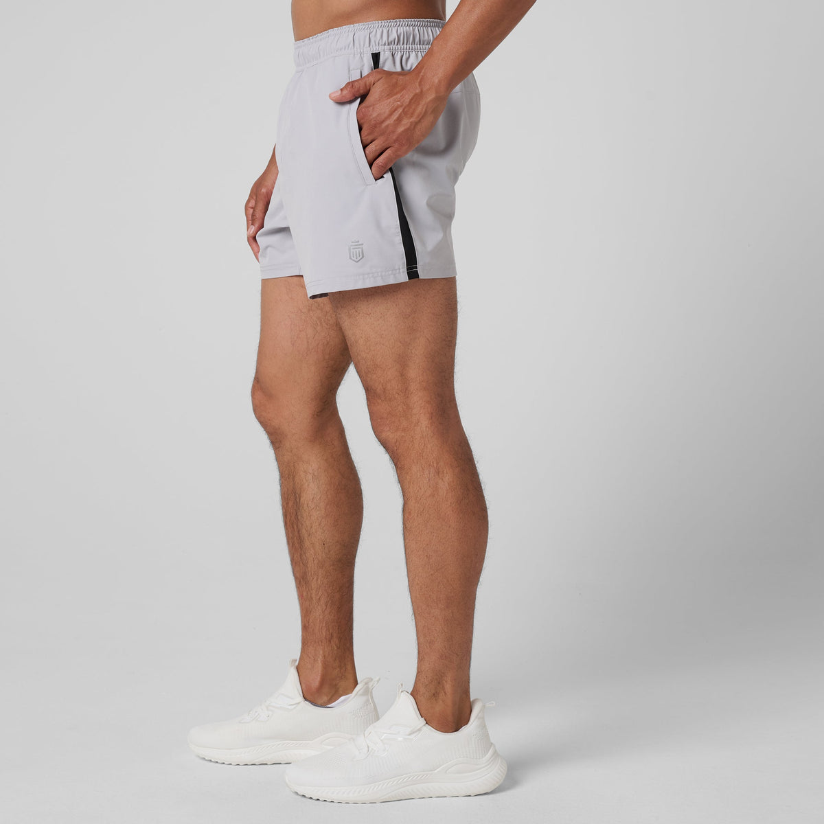 Core Tech 5" Short