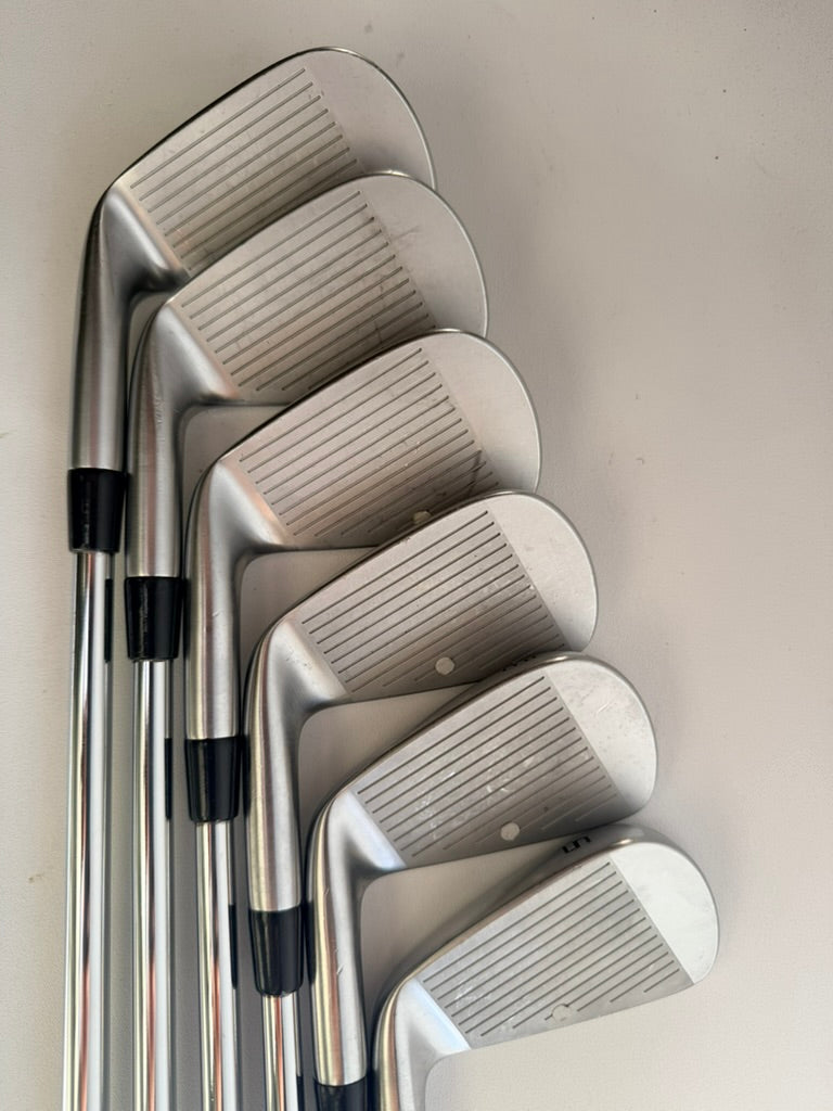 TaylorMade P7CB Iron Set 5-PW RH Project X LZ 6.0 Stiff SuperStroke