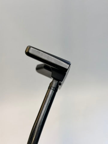 PXG Mustang GEN2 Black Double Bend Putter RH Approx 33in Used