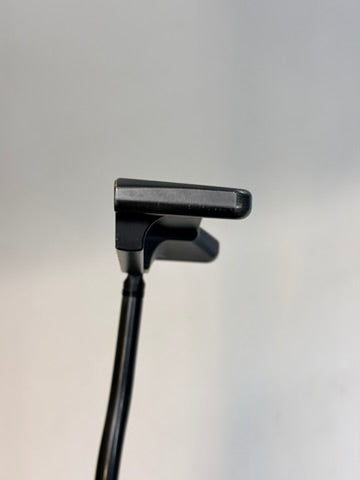 PXG Mustang GEN2 Black Double Bend Putter RH Approx 33in Used