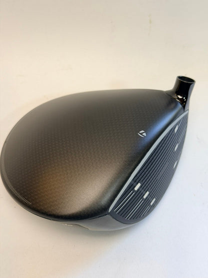 TaylorMade Qi4D Core 12° RH Driver Head Only Used No Headcover