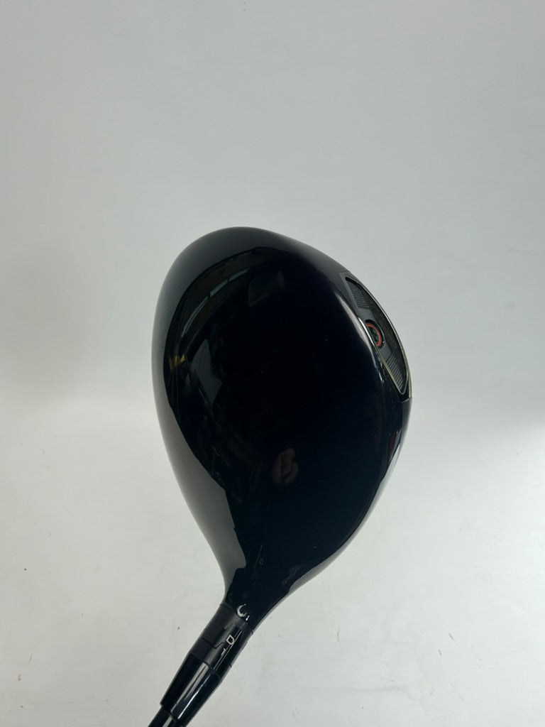 Titleist GT2 Driver 9° RH Mitsubishi Tensei AV 75 Stiff