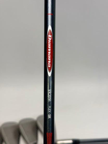 Nike VR Cavity Iron Set 5-PW AW RH Diamana VR 309i SR Graphite